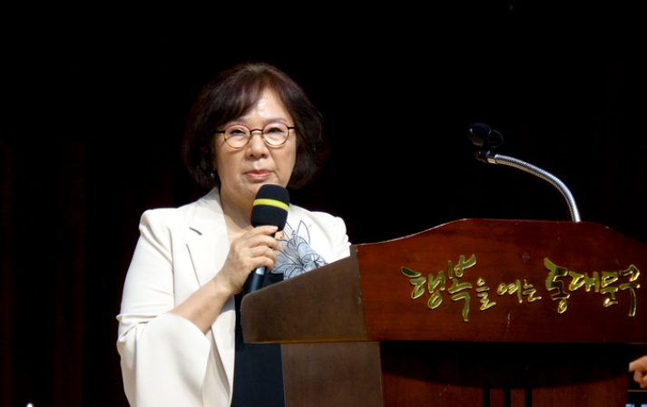 세계미술작가교류협회 여운미회장.png